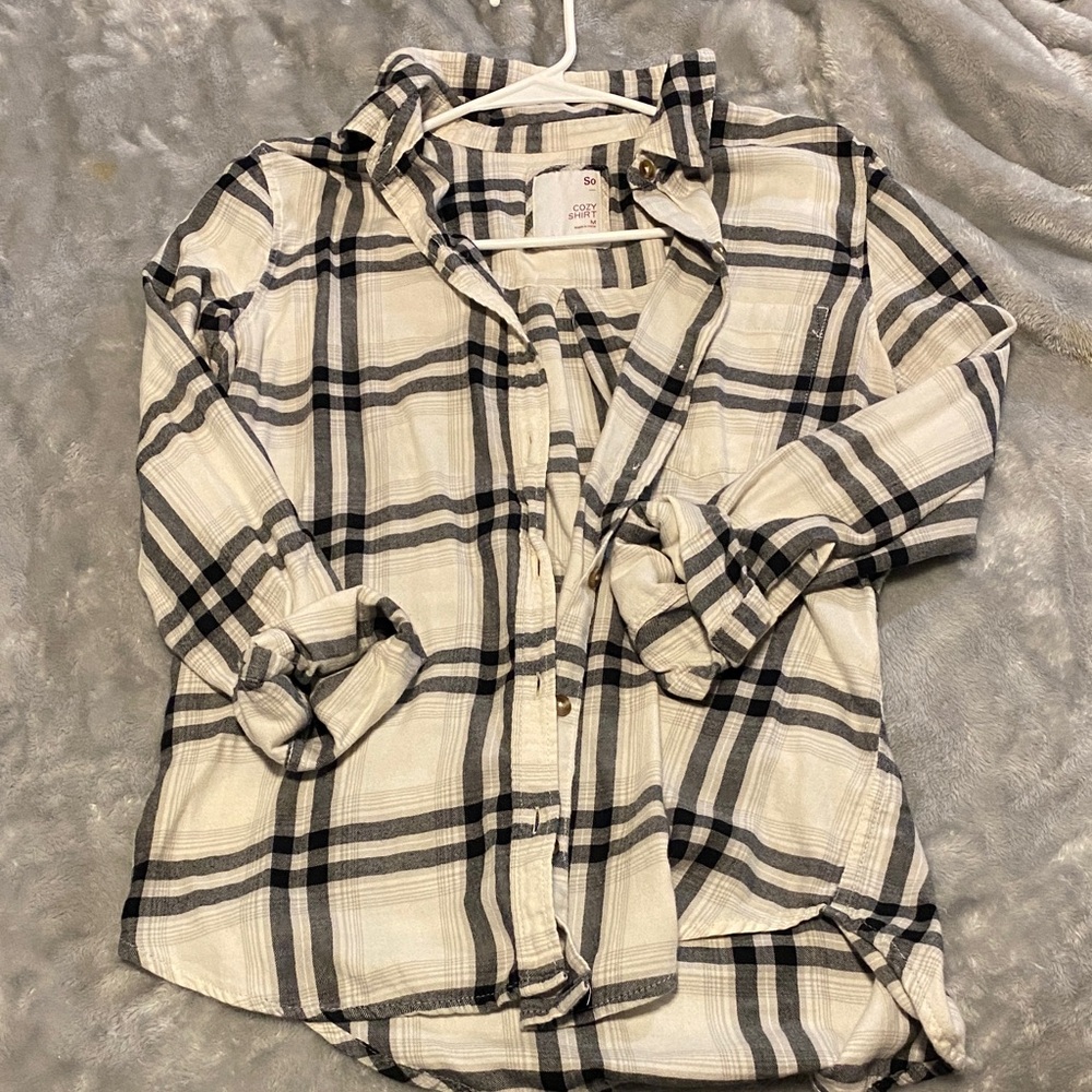 SO Cozy Plaid Shirt in Cream and Black